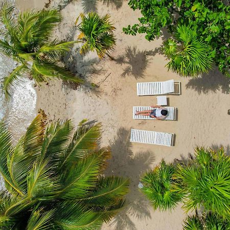 Laru Beya Resort Placencia Екстериор снимка