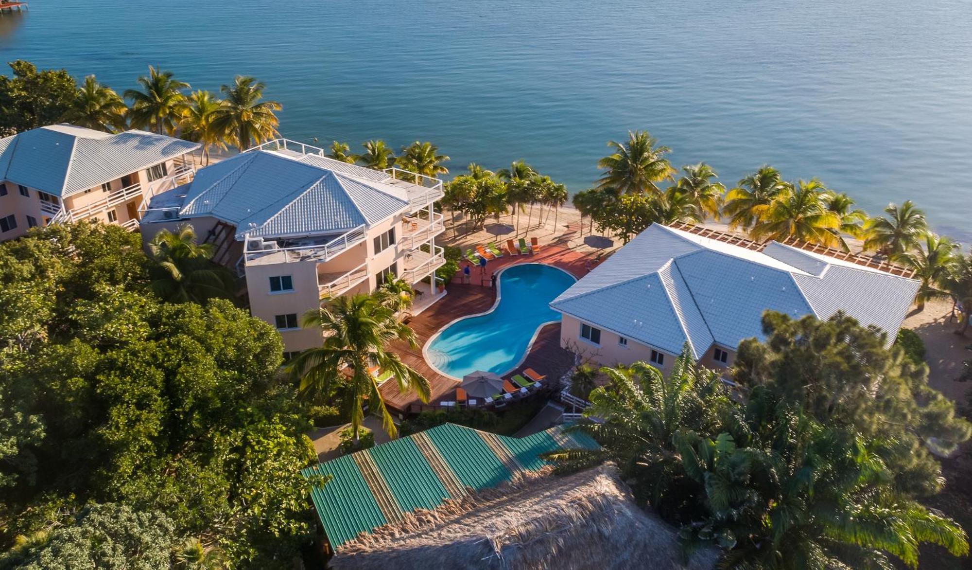Laru Beya Resort Placencia Екстериор снимка