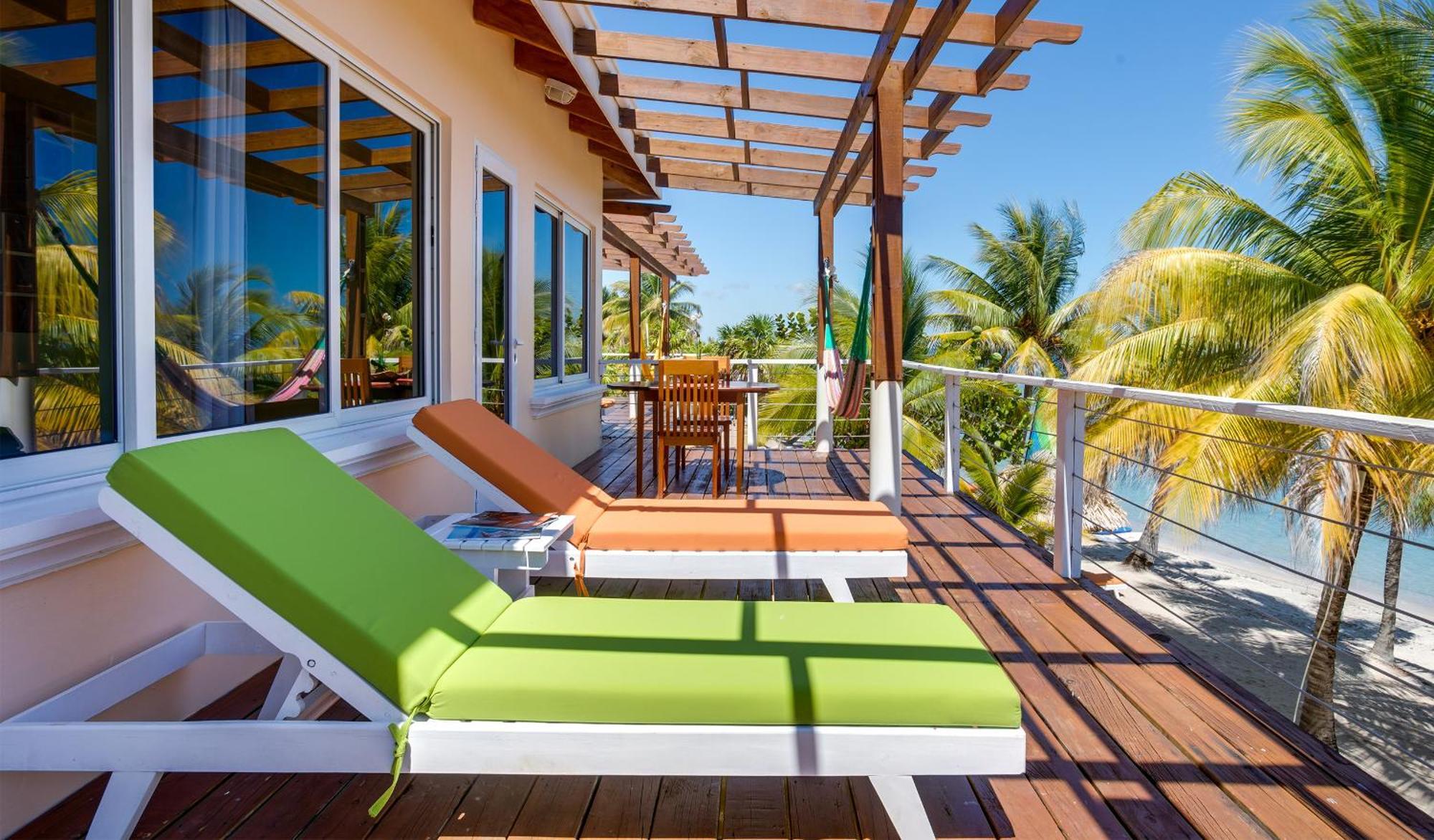 Laru Beya Resort Placencia Екстериор снимка