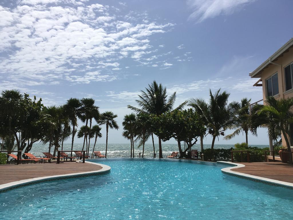 Laru Beya Resort Placencia Екстериор снимка